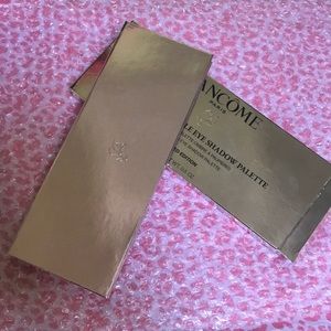 LAMCOME STARLIGHT SPARKLE✨ EYESHADOW PALETTE